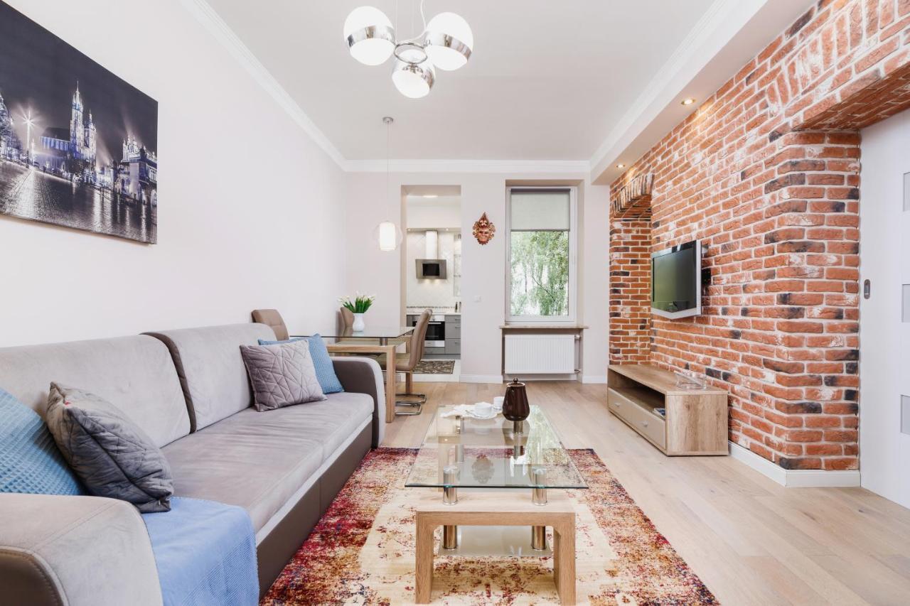 Modern Apartment Lubicz Krakow By Noclegi Renters Ngoại thất bức ảnh